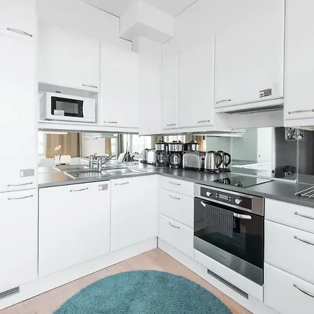 Forenom Serviced Leppaevaara Lejlighed Espoo