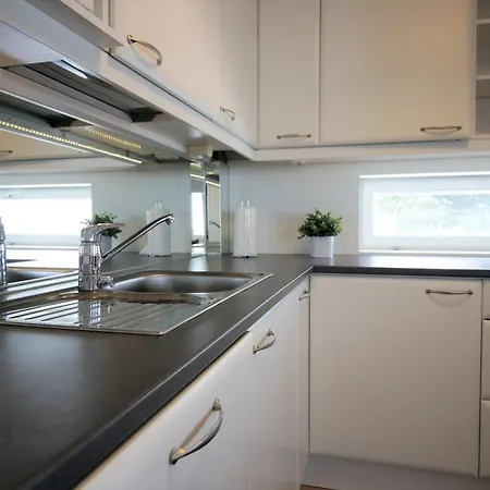 Forenom Serviced Leppaevaara Daire Espoo