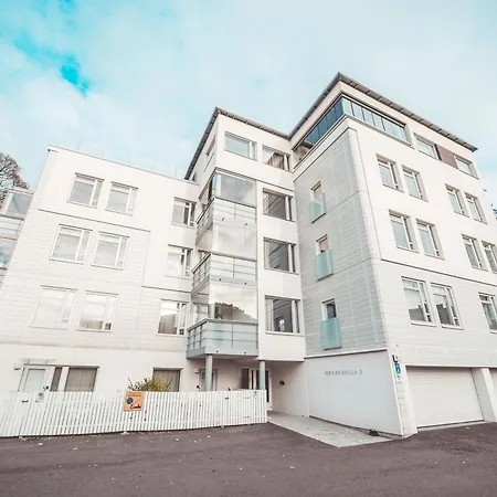 Apartmán Forenom Serviced Leppaevaara Espoo